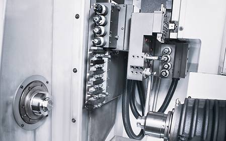 SPRINT 42 linear by DMG MORI